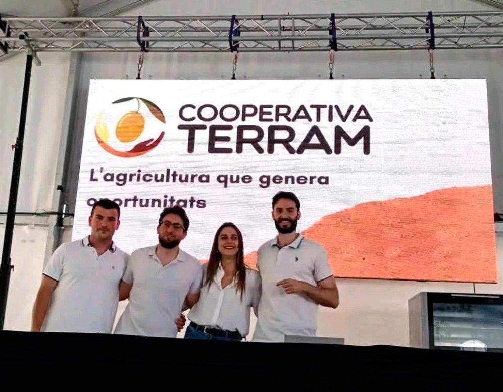 Presentem la Cooperativa a La Sénia